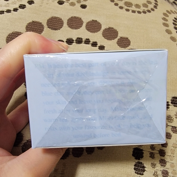 Mi-el Honey Infused Hydration Face Mask - Picture 4 of 6